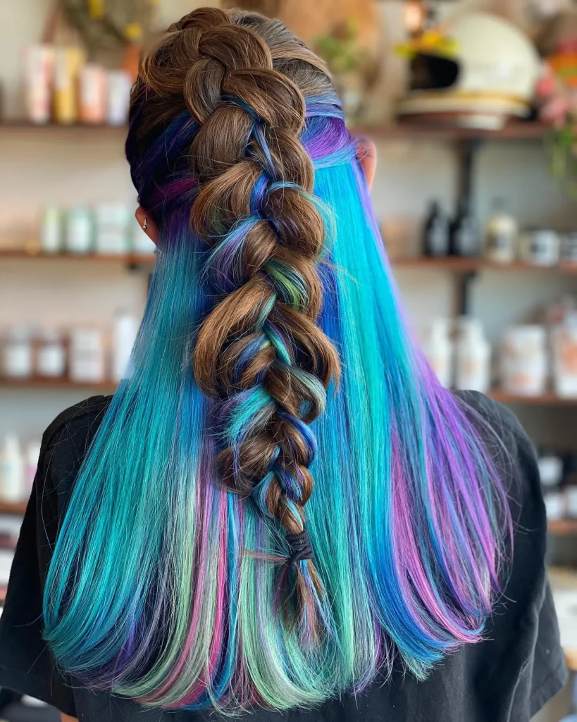 ### Braided Ocean Hues