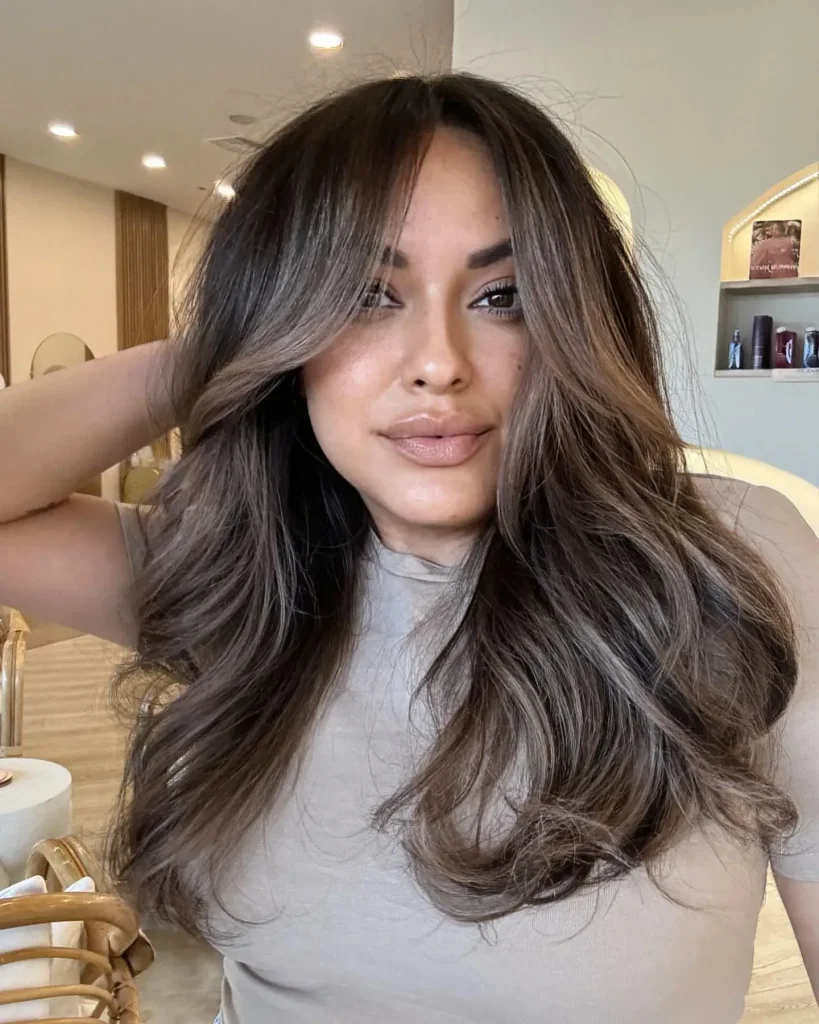 **Effortless Waves with Bangs**  