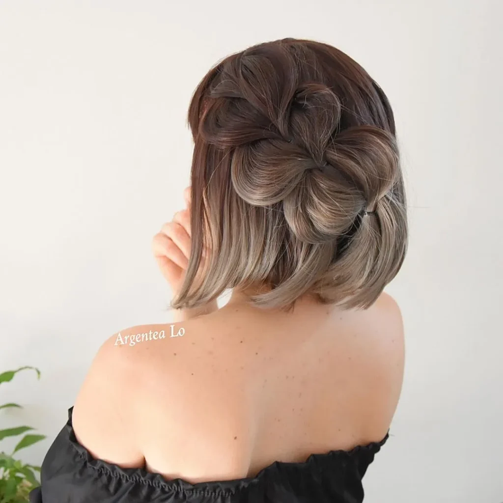 **Elegant Side Knot**