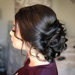 ### Elegant Side Swept